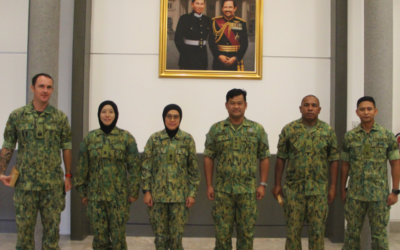 FAREWELL APPRECIATION FOR LOAN SERVICE INSTRUCTORS FROM OFFICER CADET SCHOOL