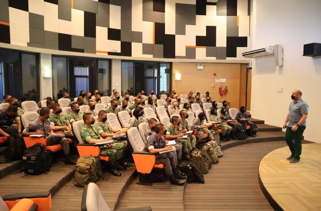 OFFICER CADET INTAKE 21 ATTENDS PSYCHOLOGY OF LEADERSHIP COURSE