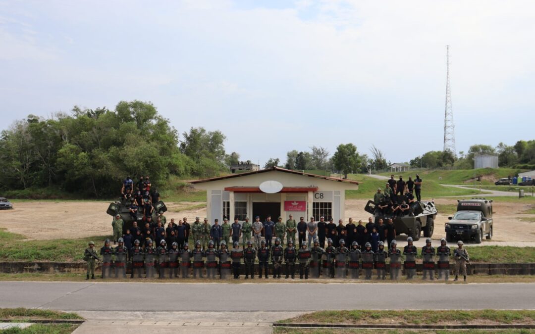 THE OFFICER CADETS OF INTAKE 22 INTRODUCTION TO EXERCISE GROUND CONTROL