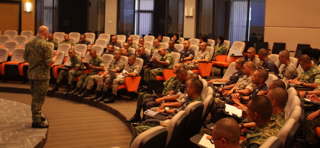 INTAKE 23 OFFICER CADET ATTENDS LECTURE ON DEFENCE INSTRUCTIONAL TECHNIQUES