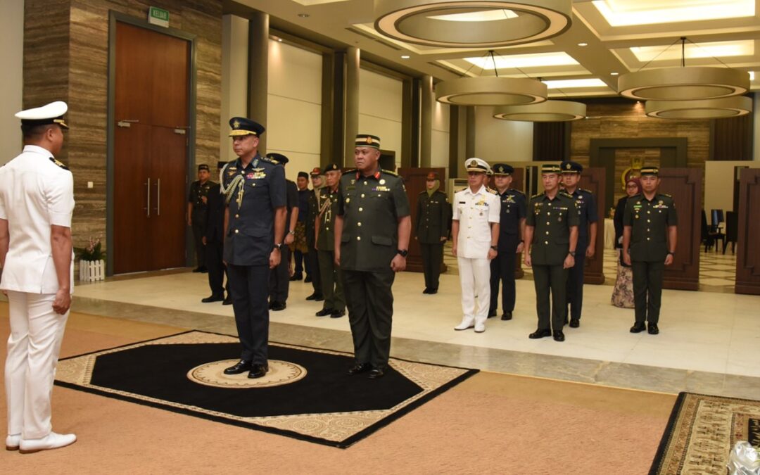 APPOINTMENT CEREMONY FOR PROBATIONARY OFFICER CADET AWANG MUHAMMAD NU’MAN SYAFIQ BIN SUHAMRI, RECIPIENT OF THE SUPREME COMMANDER OF THE ROYAL BRUNEI ARMED FORCES SCHOLARSHIP